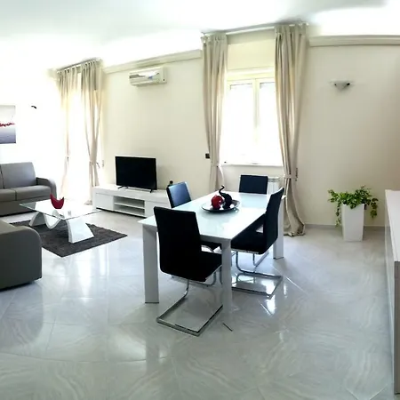 Apartment My Place *